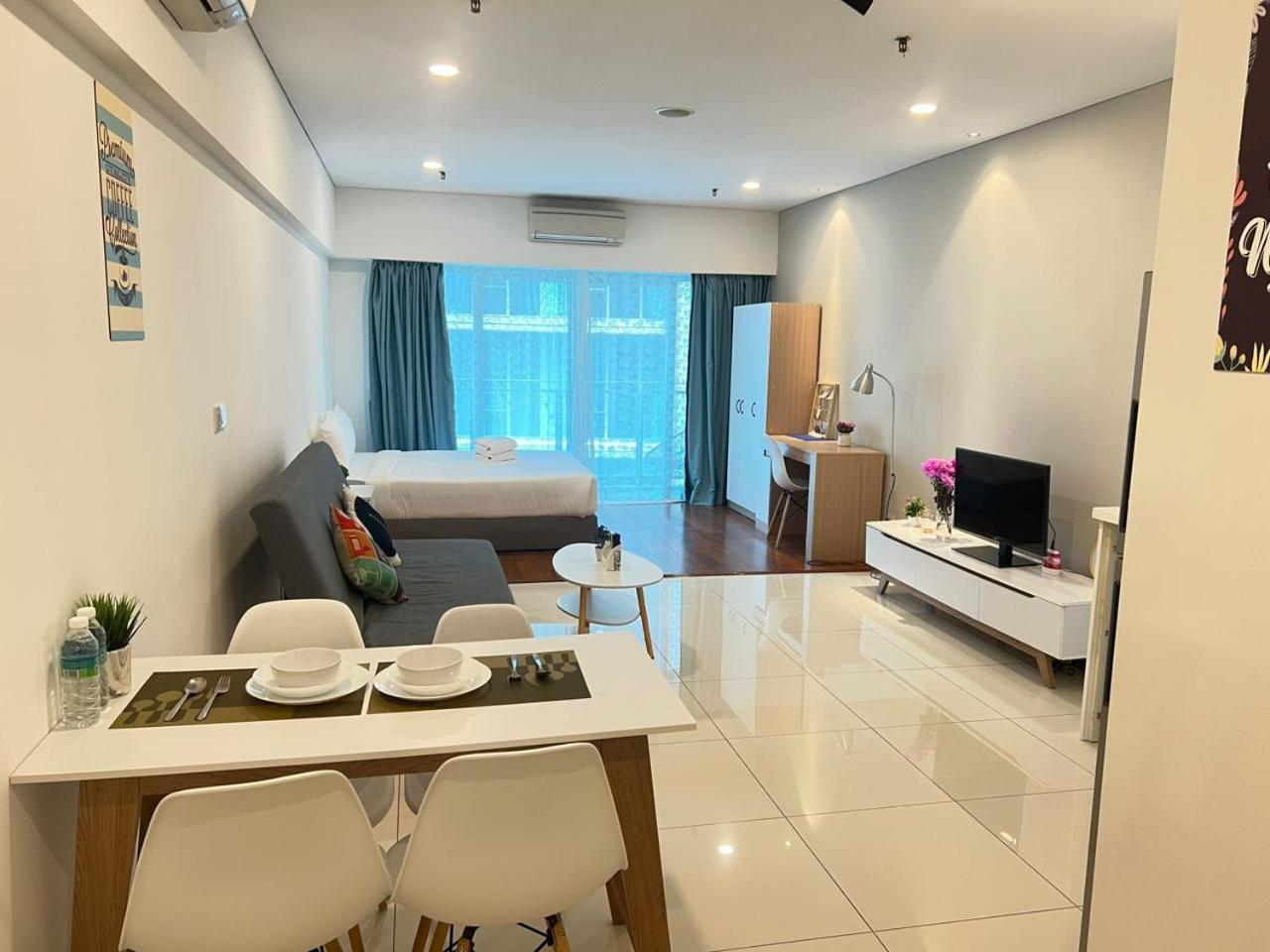 Summer Suites Victory House Kuala Lumpur Exterior photo