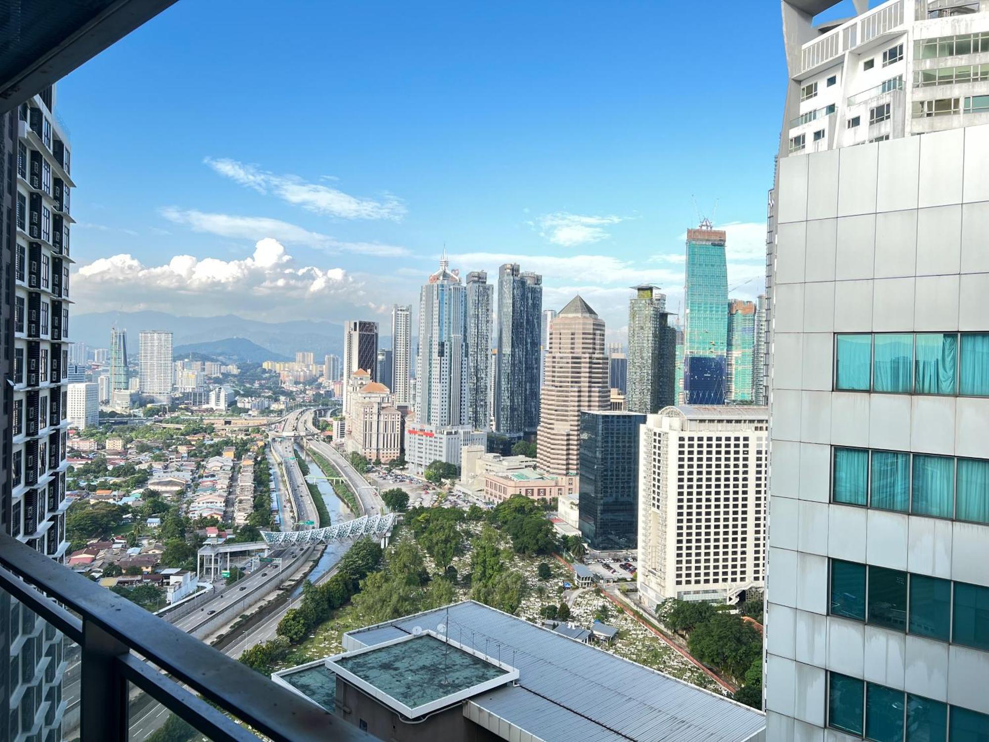 Summer Suites Victory House Kuala Lumpur Exterior photo